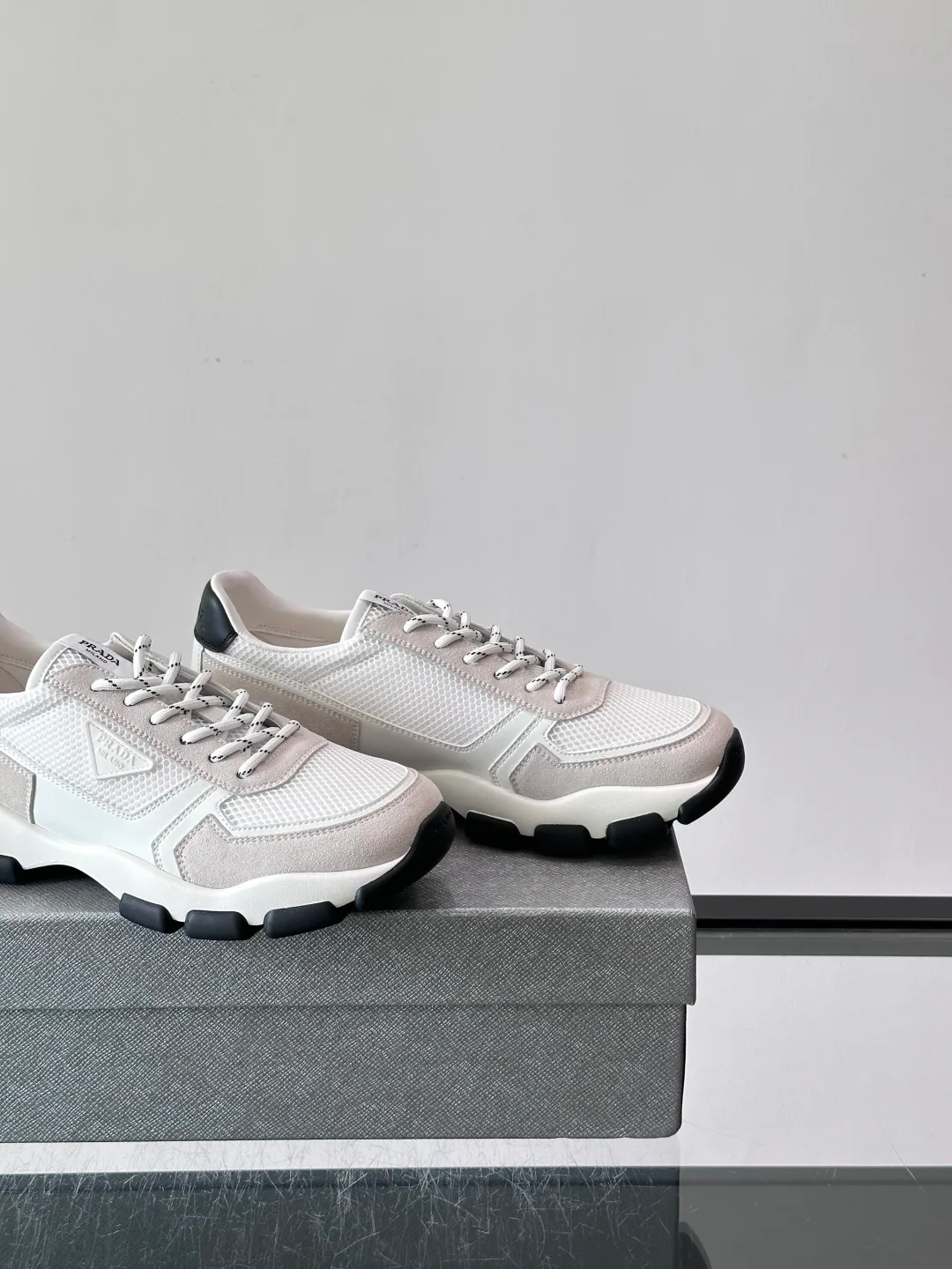 Men's Sneakers PRADA 18102780
