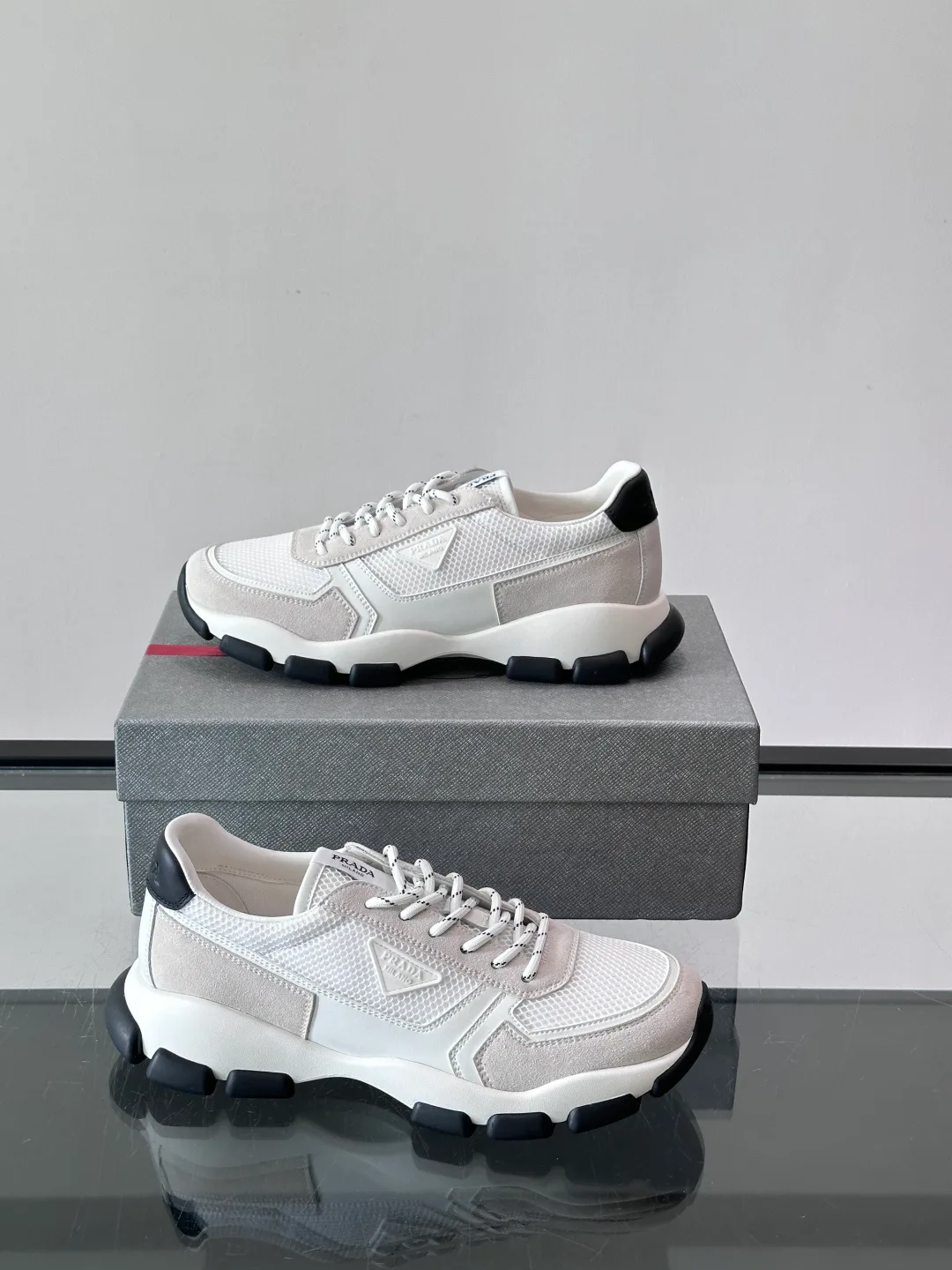 Men's Sneakers PRADA 18102780