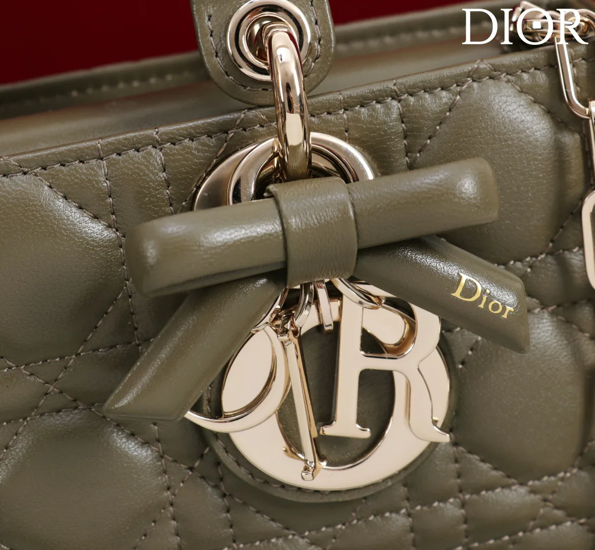 Women's Classic Handbags CHRISTIAN DIOR 18392969