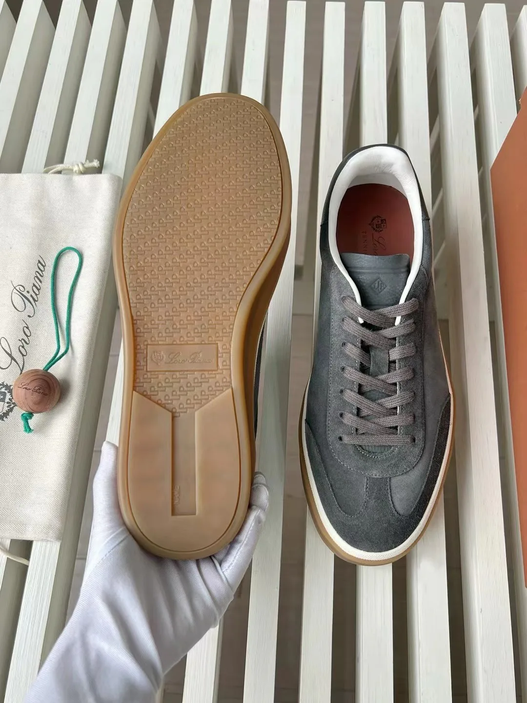 Men's Sneakers LORO PIANA 18382761