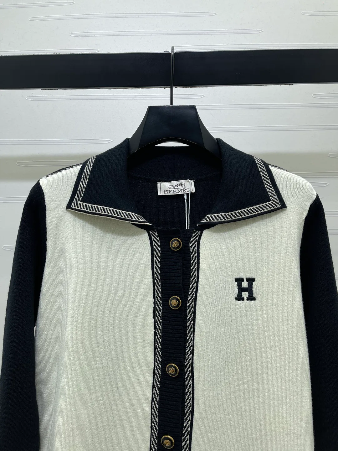 Women's Jumpers And Sweaters HERMES 18333021