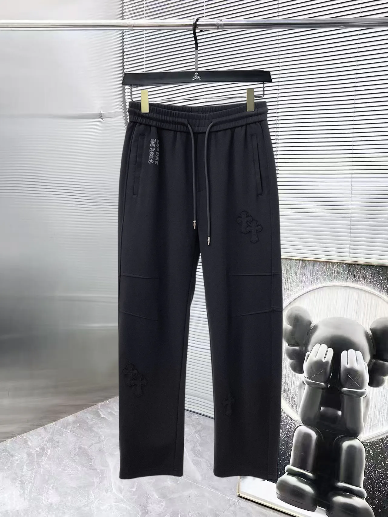 Men's Trousers CHROME HEARTS 18197356