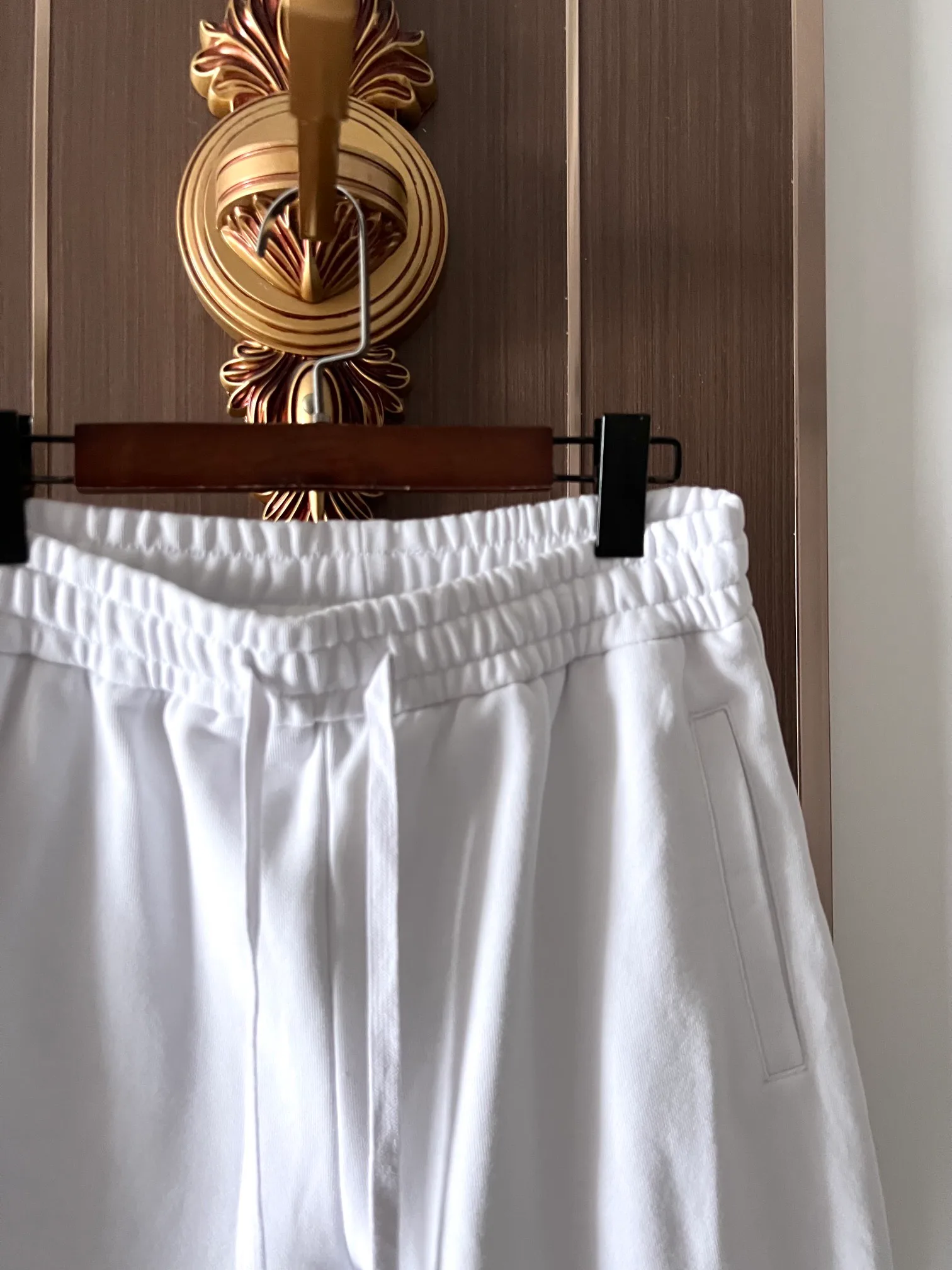 Women's Shorts LOEWE 17961266
