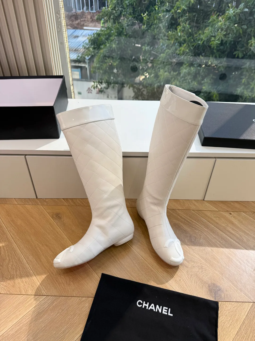 Women's Boots CHANEL 18268936