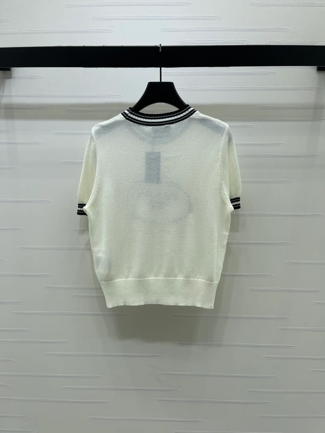 Women's T-Shirts PRADA 17612804