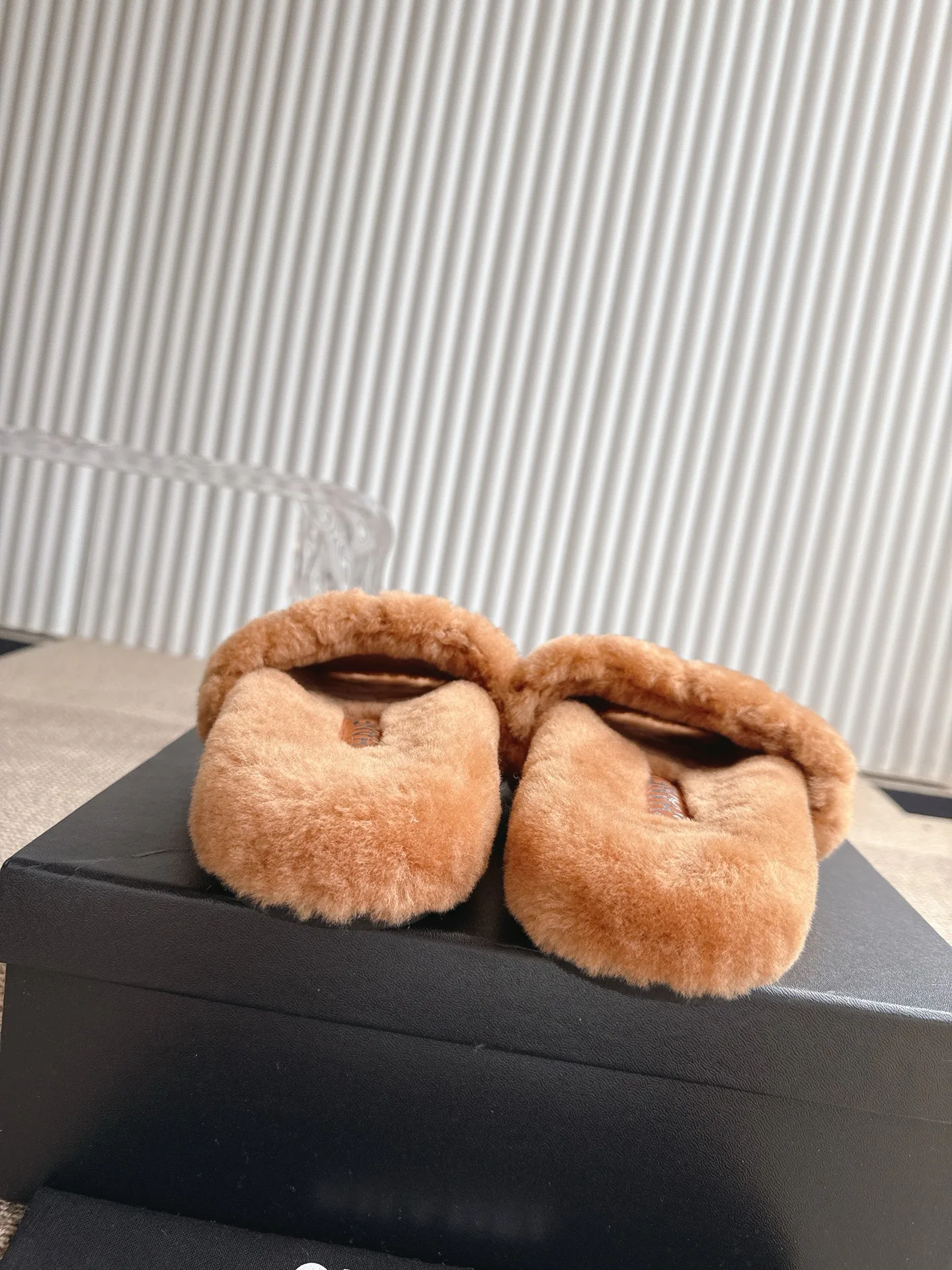 Women's Slippers CHANEL 18324641