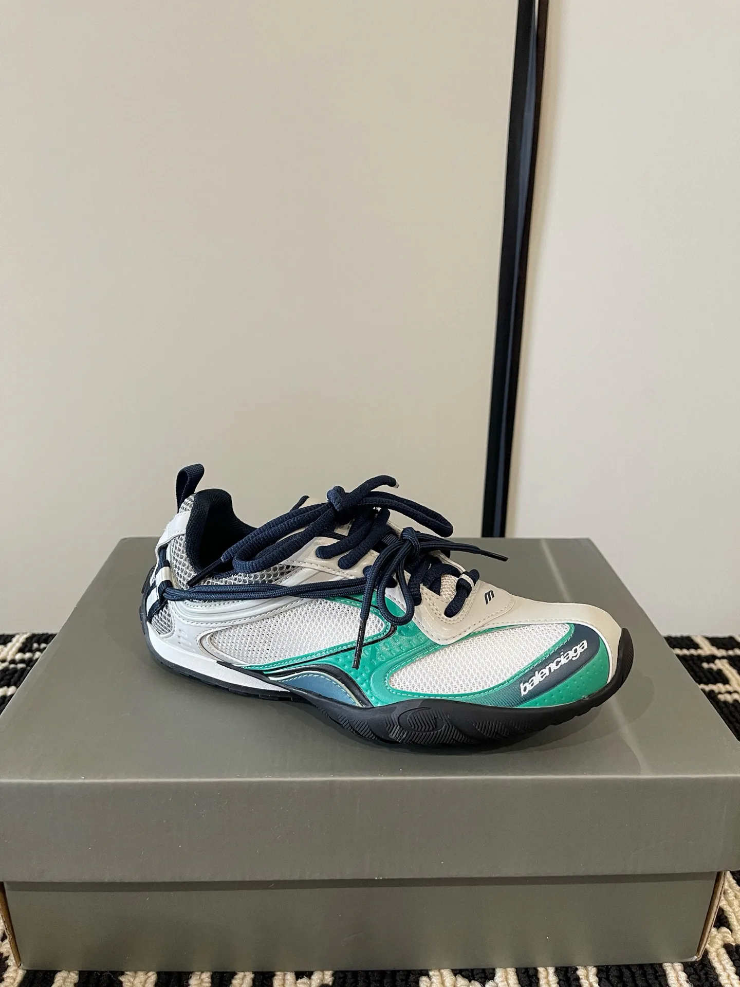 Women's Sneakers BALENCIAGA 18386311
