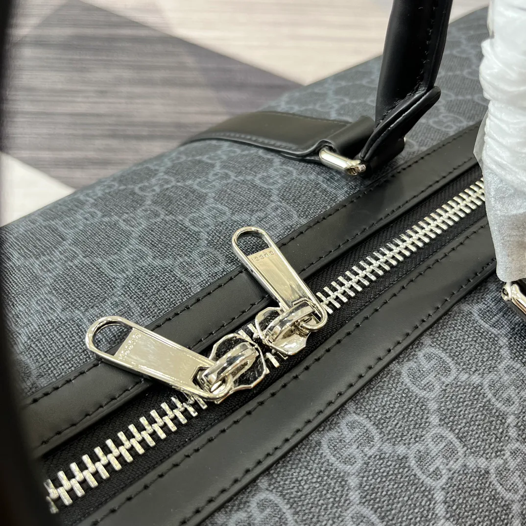Women's Travel Bags GUCCI 18362261