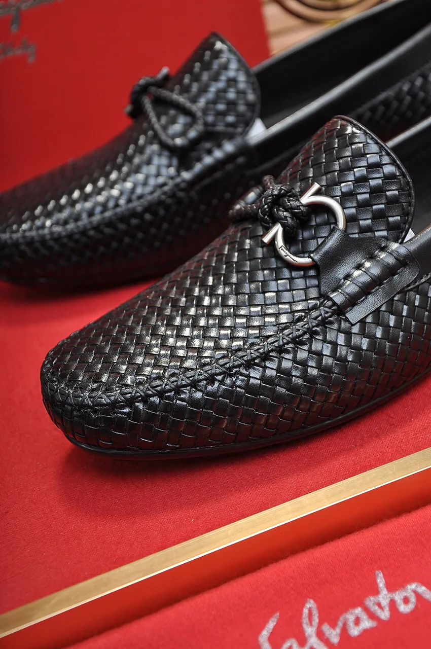 Men's Loafers And Dress Shoes SALVATORE FERRAGAMO 18262189