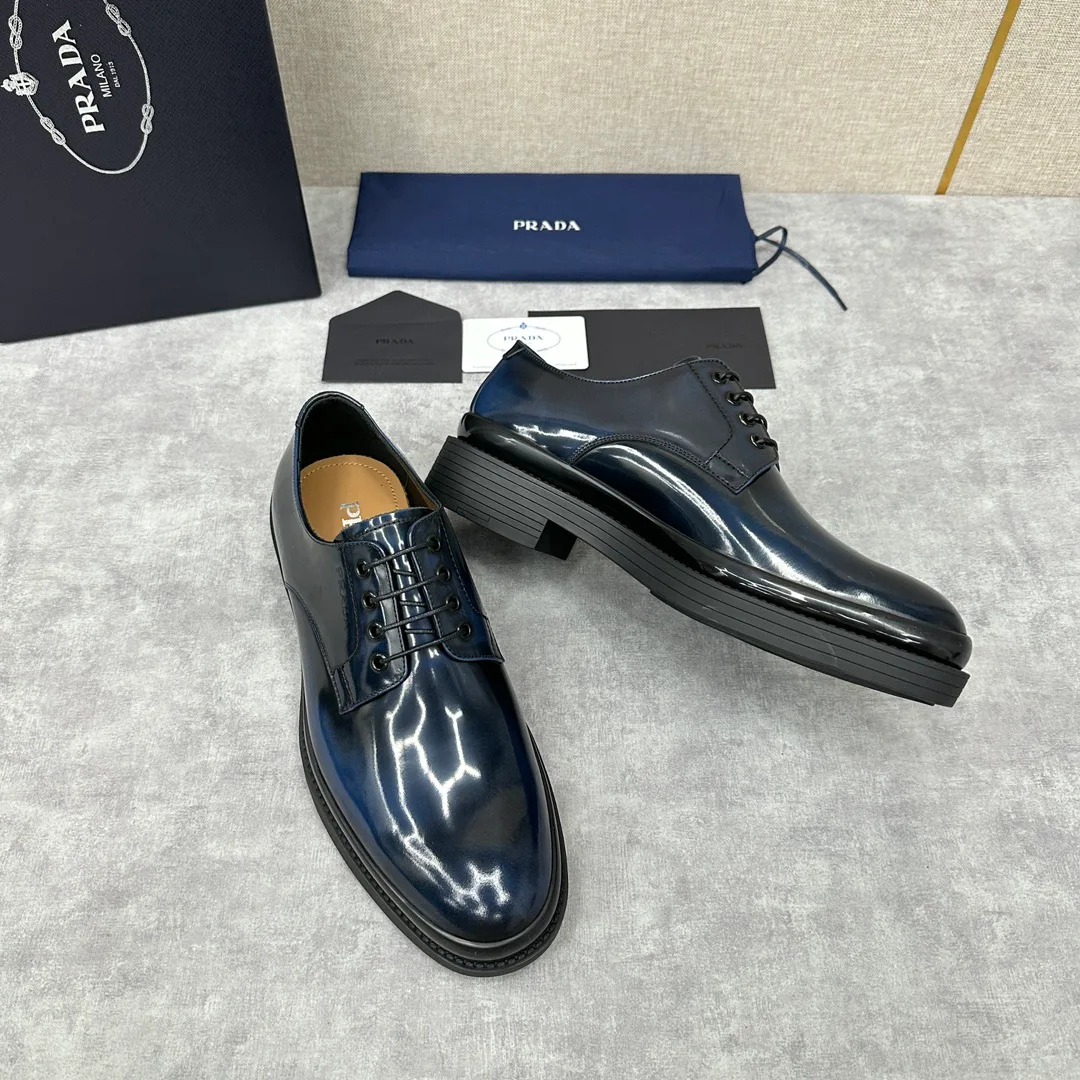 Men's Loafers And Dress Shoes PRADA 18397548