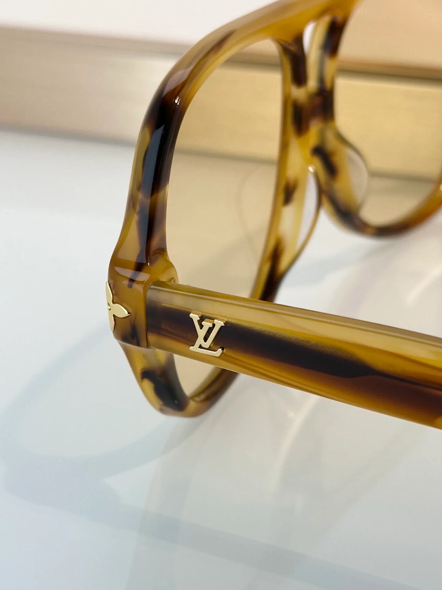 Очки Louis Vuitton 18567728