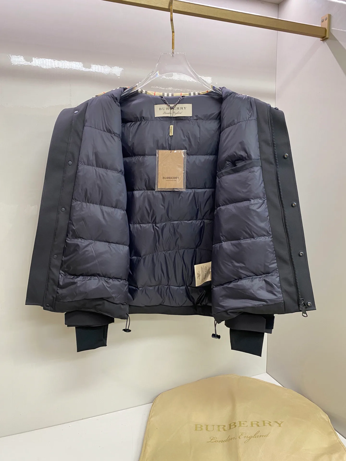 Men's Jackets And Down Jackets MONCLER 18029216