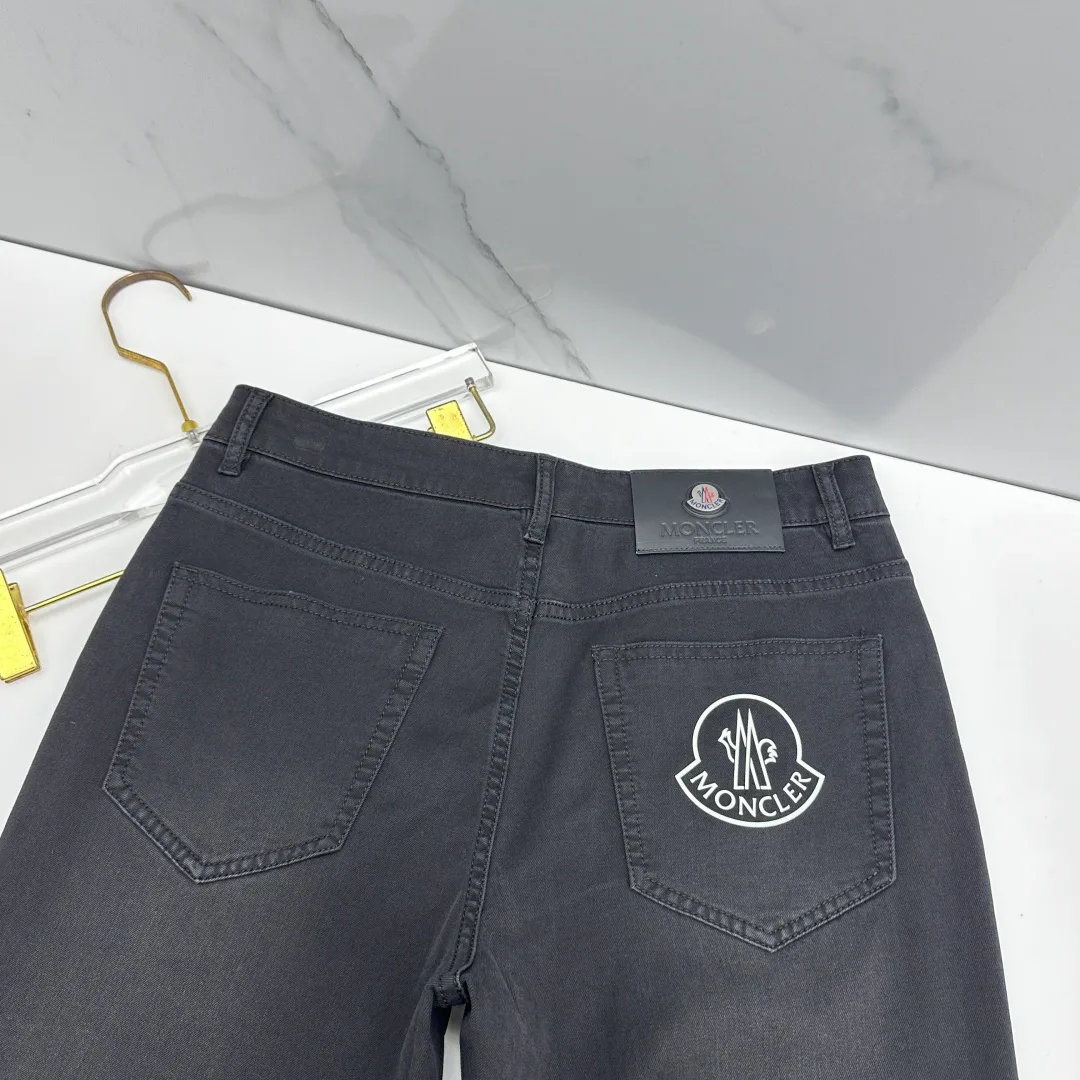 Men's Jeans MONCLER 17810330