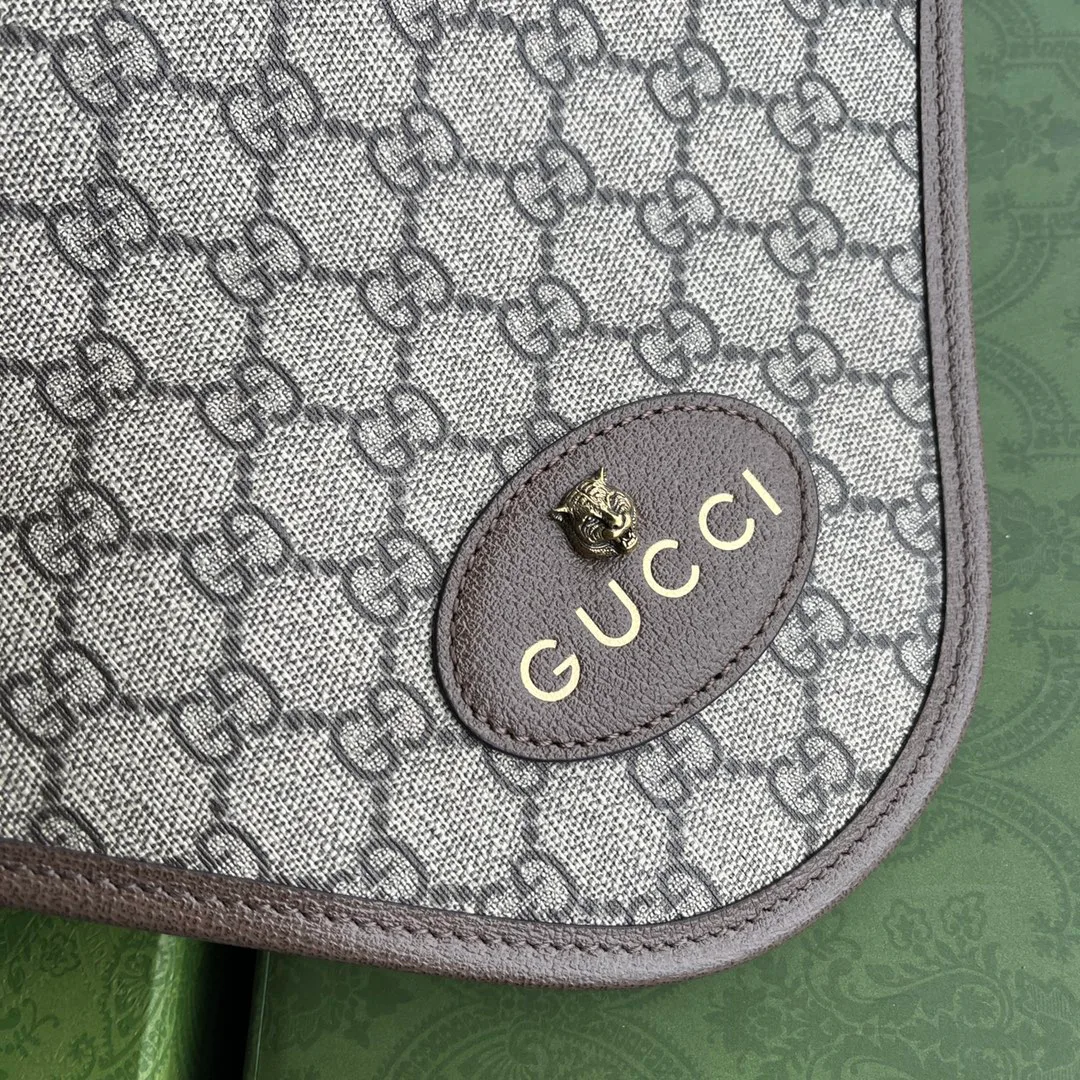 Women's Shoulder Bags GUCCI 18065497
