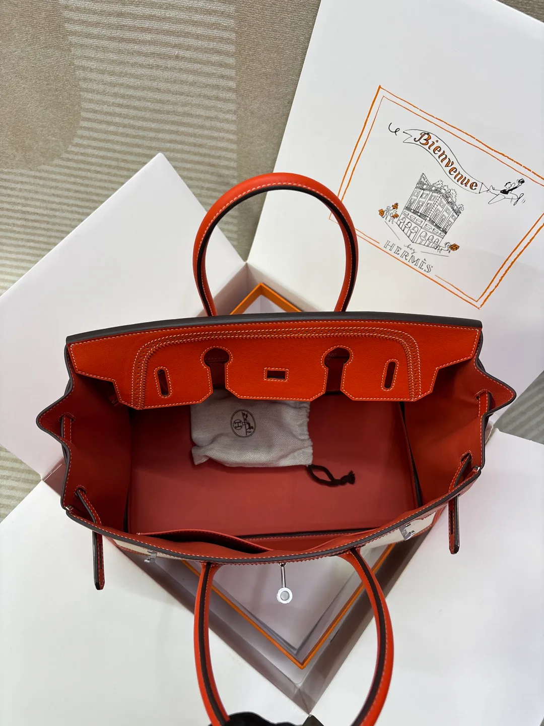 Women's Classic Handbags HERMES 17566618