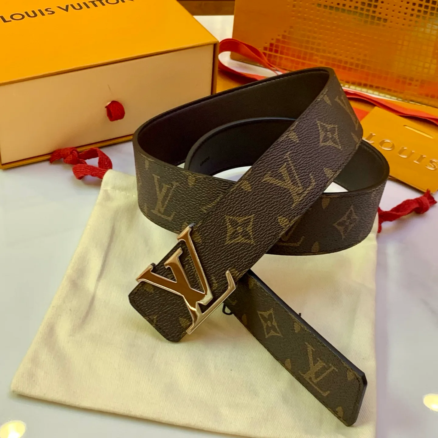 Belts LOUIS VUITTON 17682156