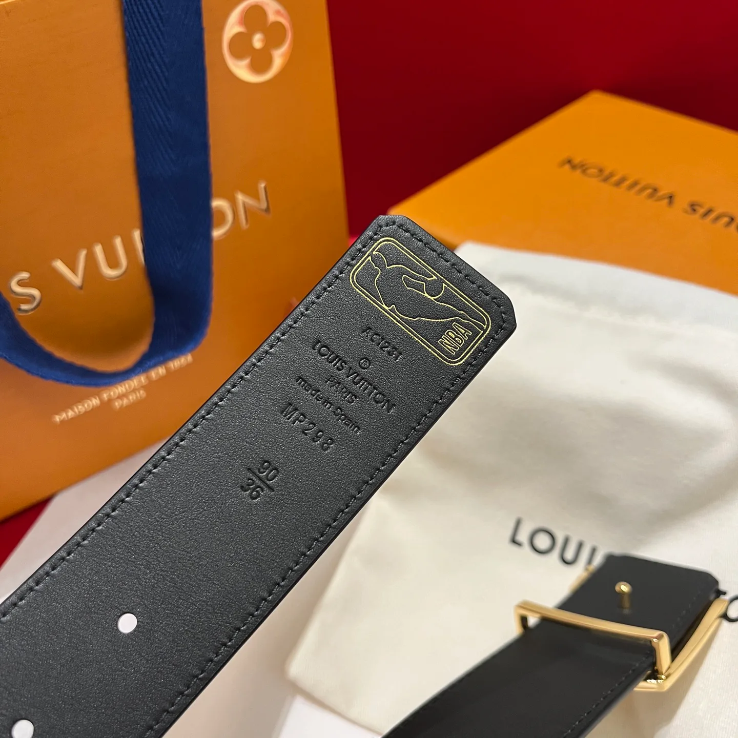 Belts LOUIS VUITTON 17645345