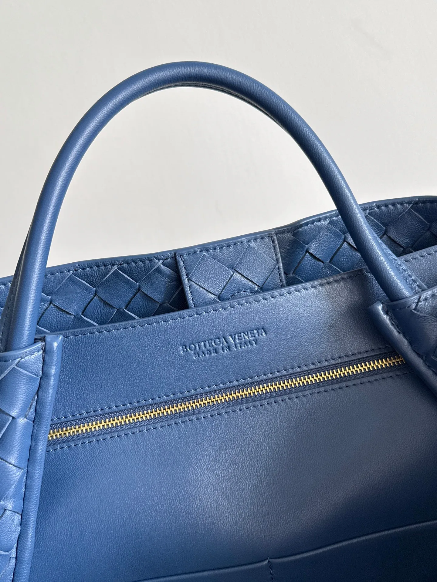 Women's Classic Handbags BOTTEGA VENETA 18321481