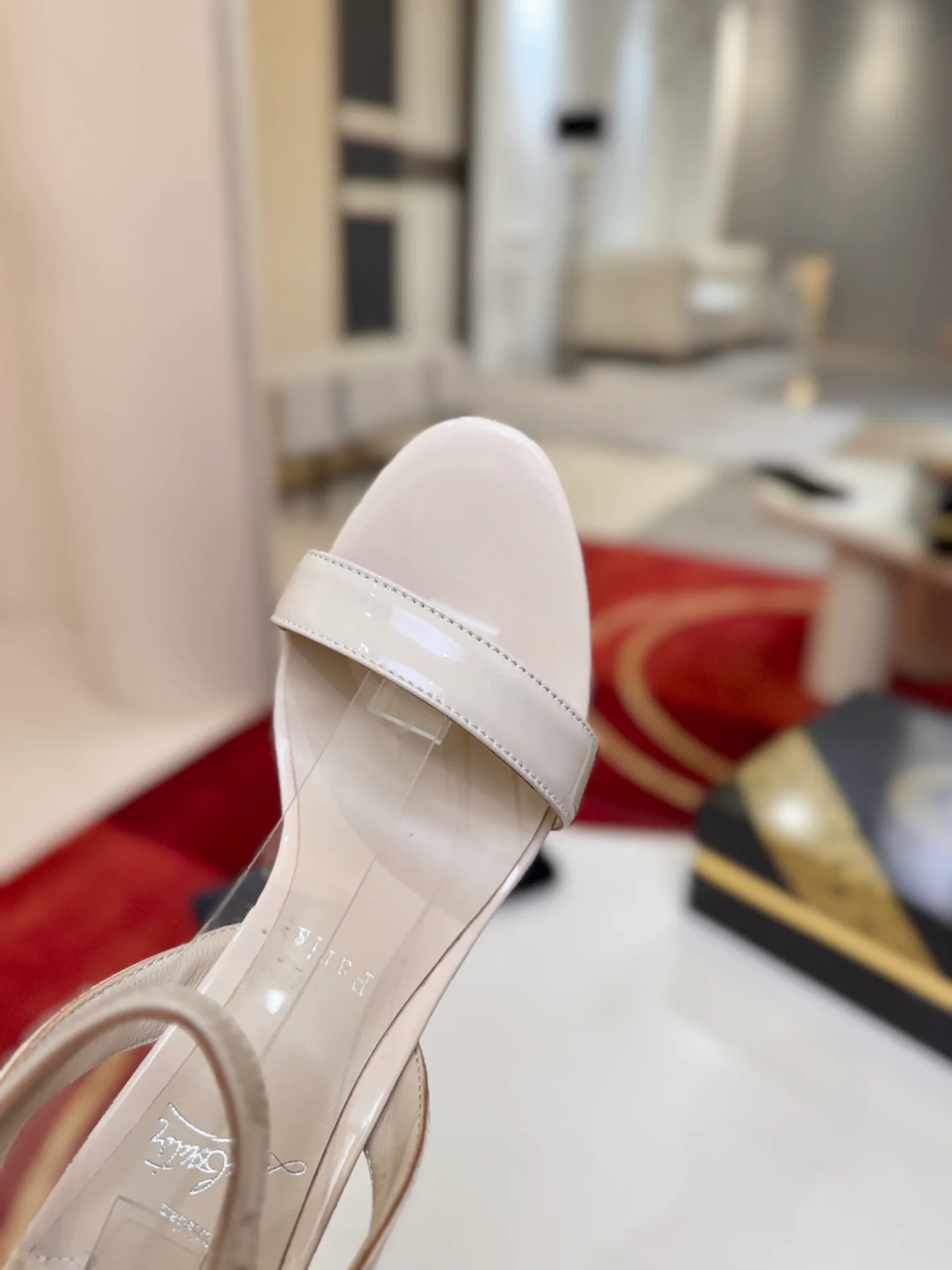 Women's Open-Toe Sandals CHRISTIAN LOUBOUTIN 18500925