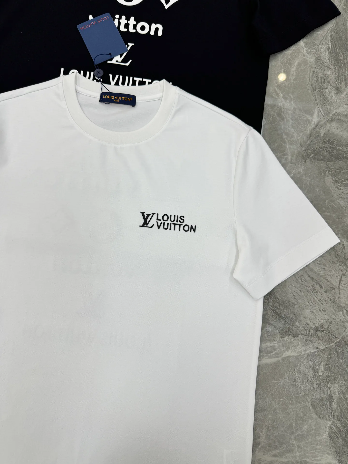 Men's T-Shirts LOUIS VUITTON 17223677