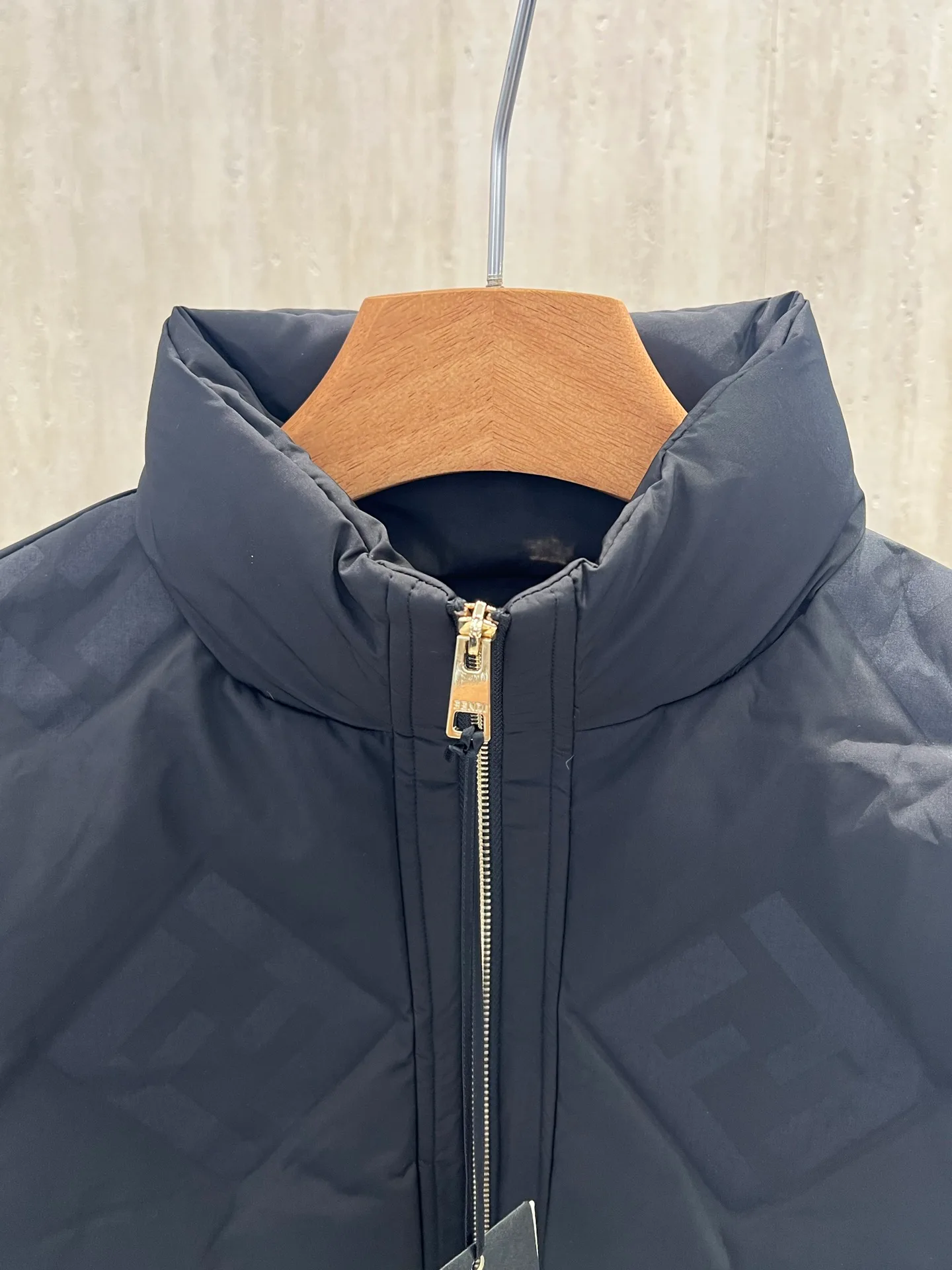 Жилеты Мужские Fendi 18683952