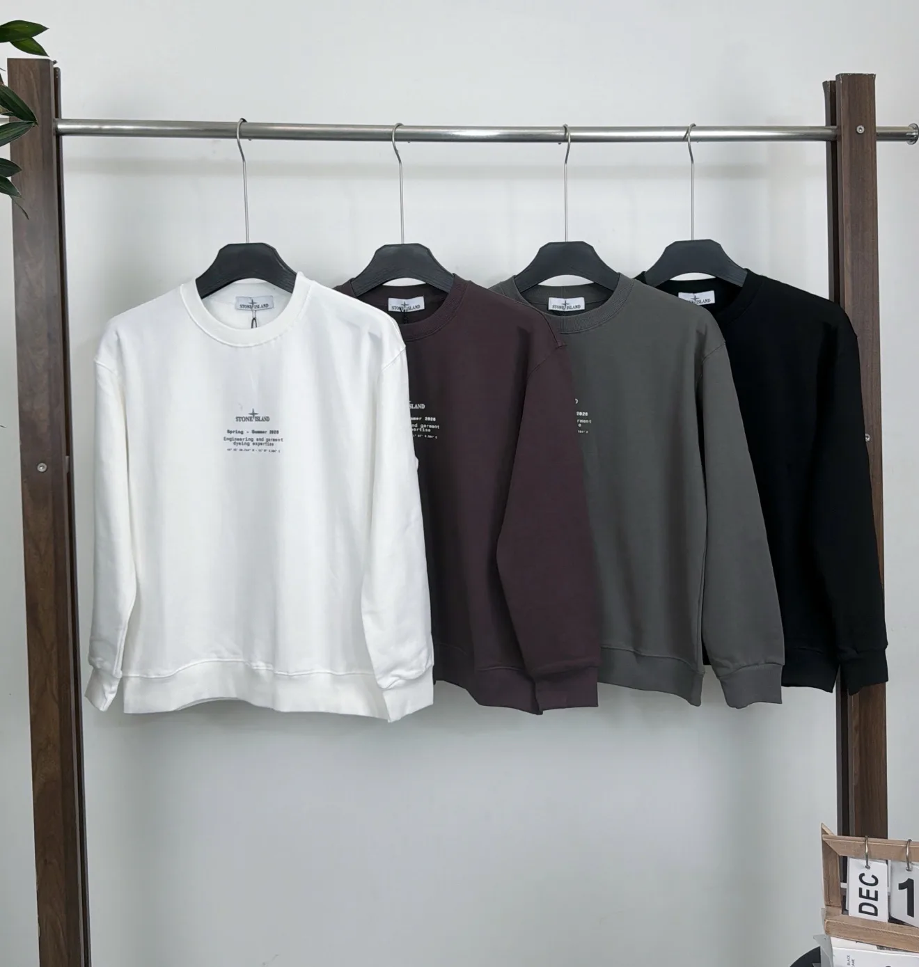 Men's Sweatshirts And Hoodies STONE ISLAND 18002066