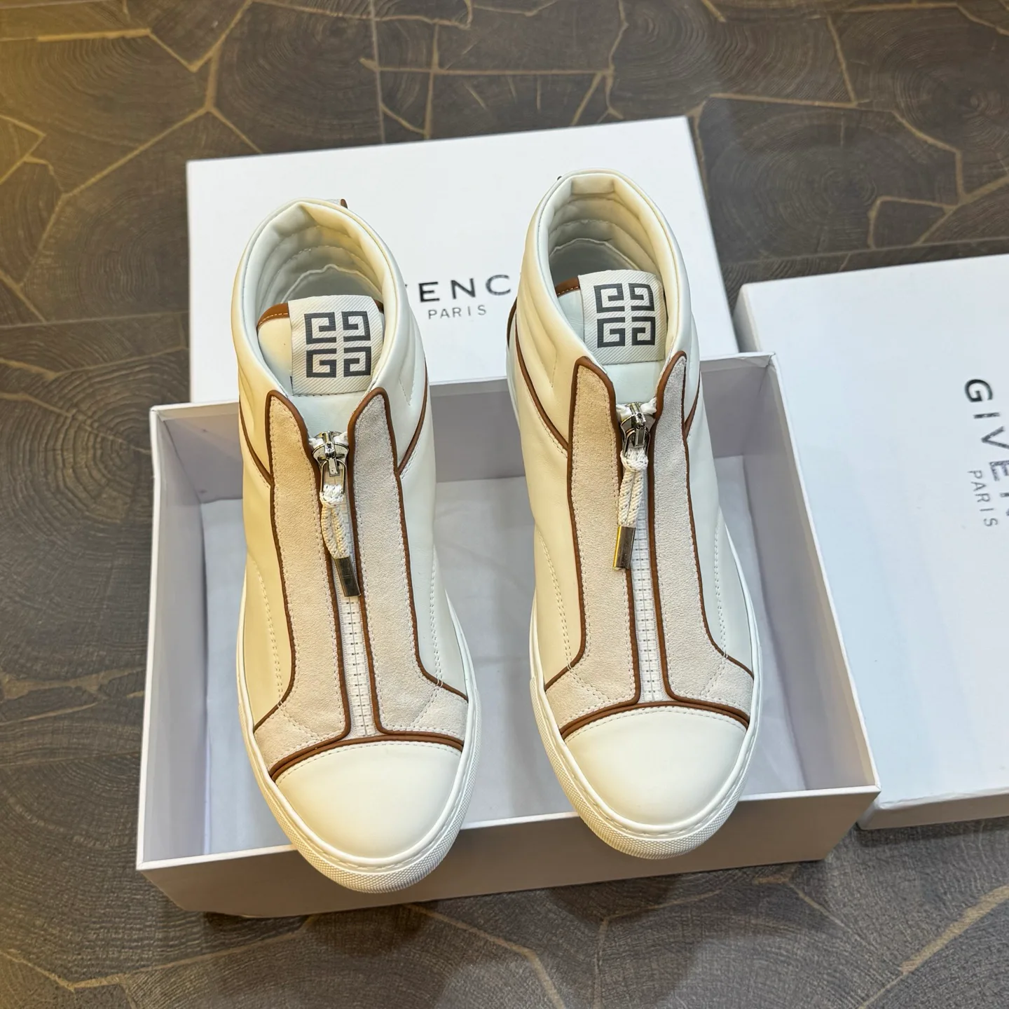 Men's Sneakers GIVENCHY 18267080
