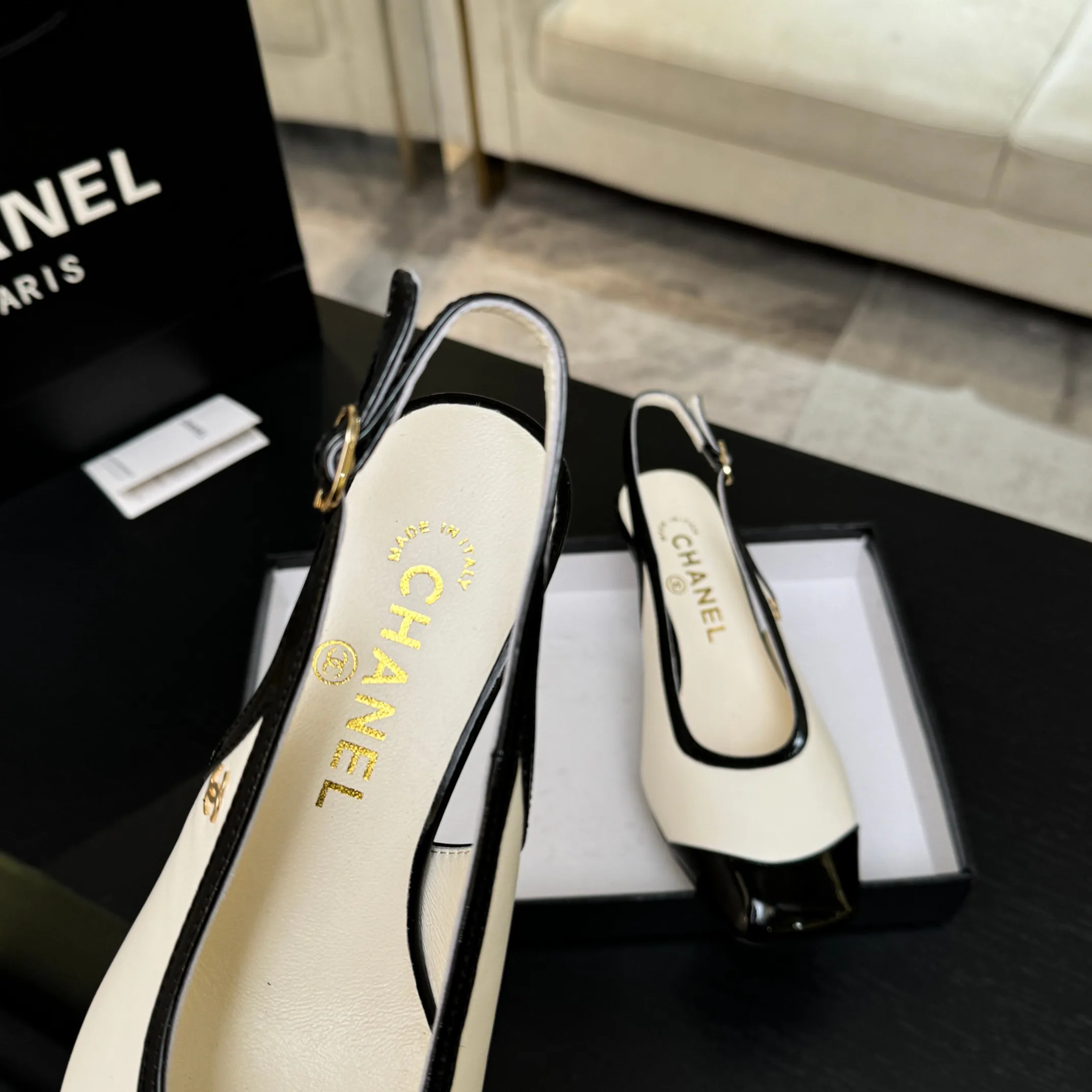 Women's Open-Toe Sandals CHANEL 17911041