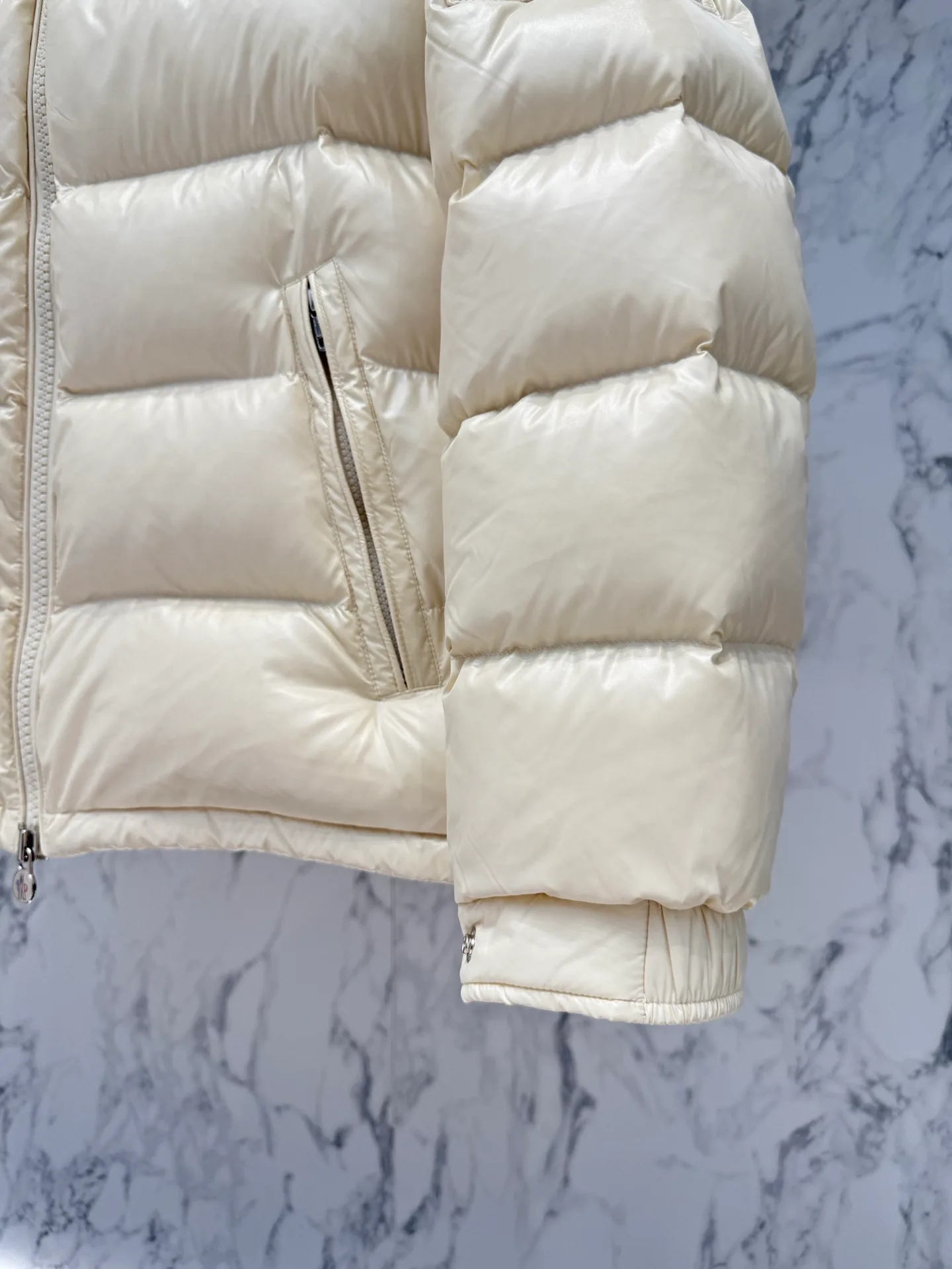 Men's Jackets And Down Jackets MONCLER 17830627
