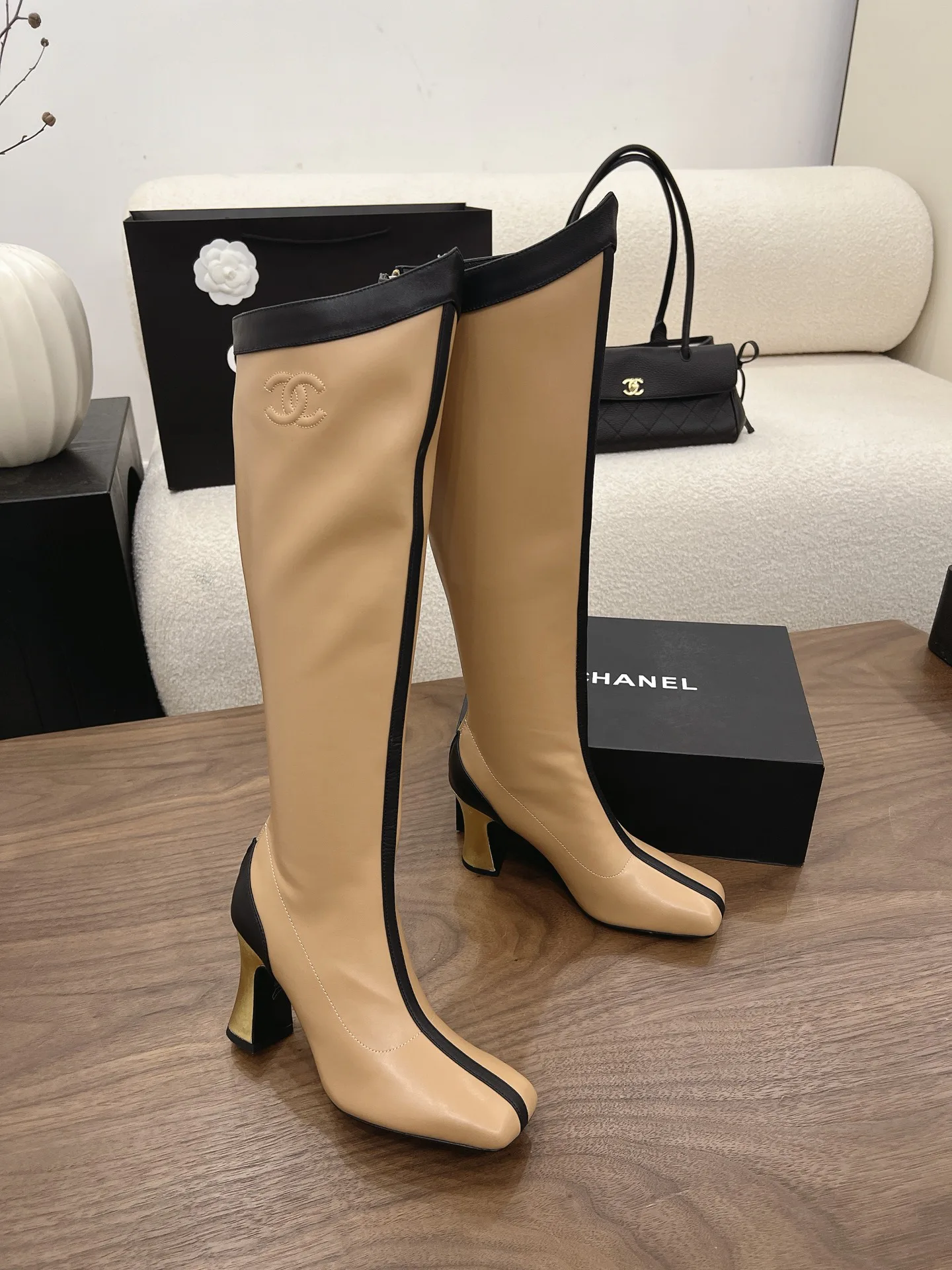Women's Boots CHANEL 17599918
