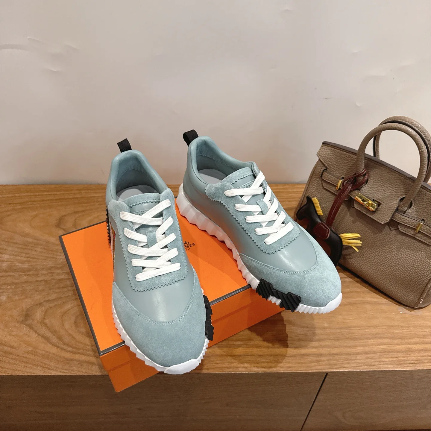 Men's Sneakers HERMES 17414546