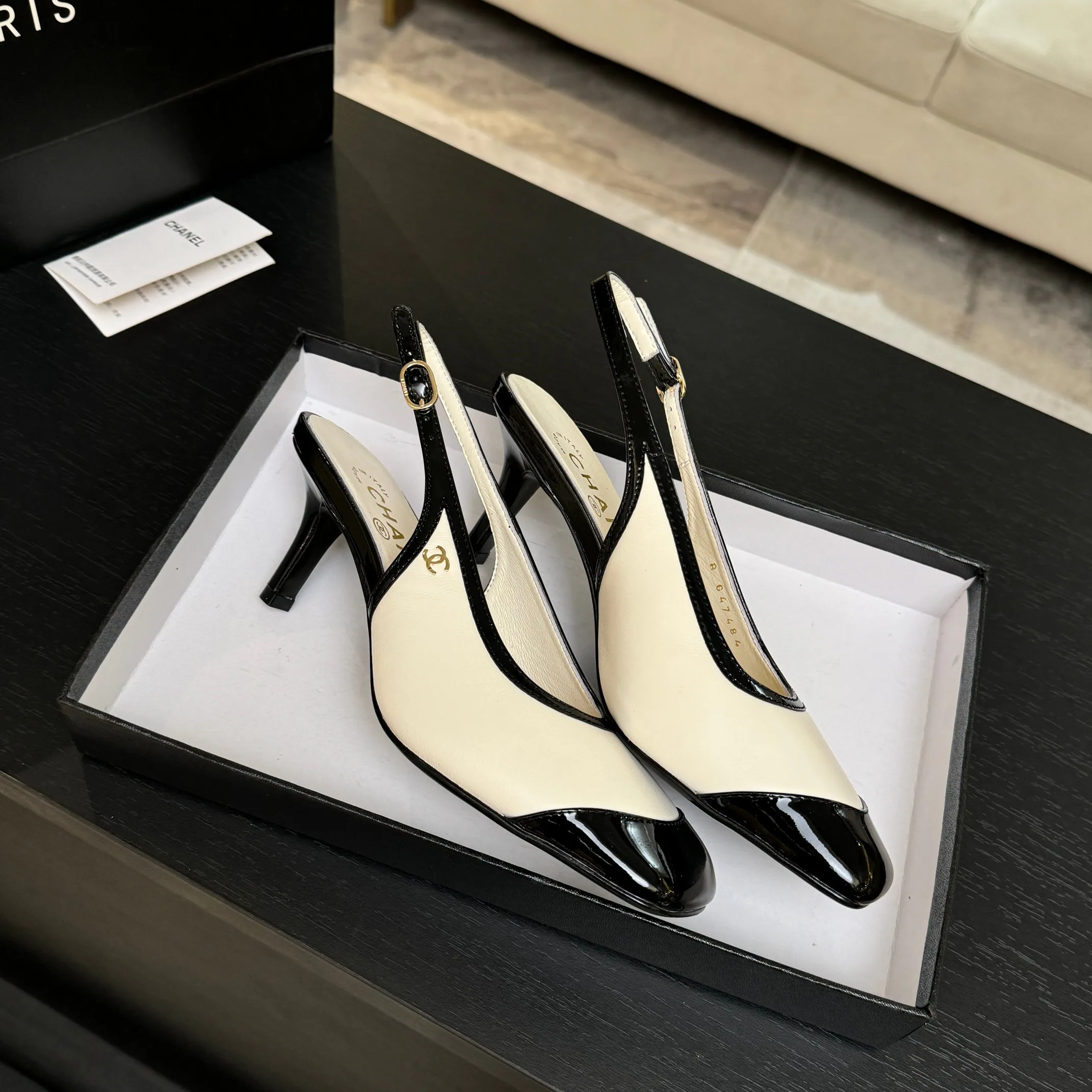 Women's Open-Toe Sandals CHANEL 17911041
