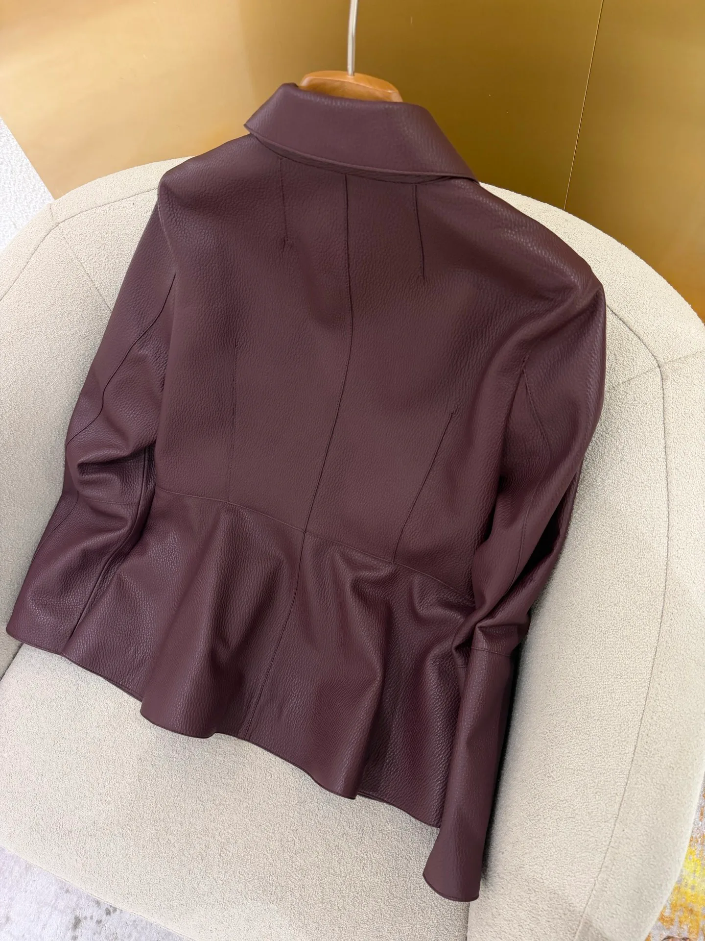 Women's Leather Jackets And Sheepskin Coats HERMES 17959244
