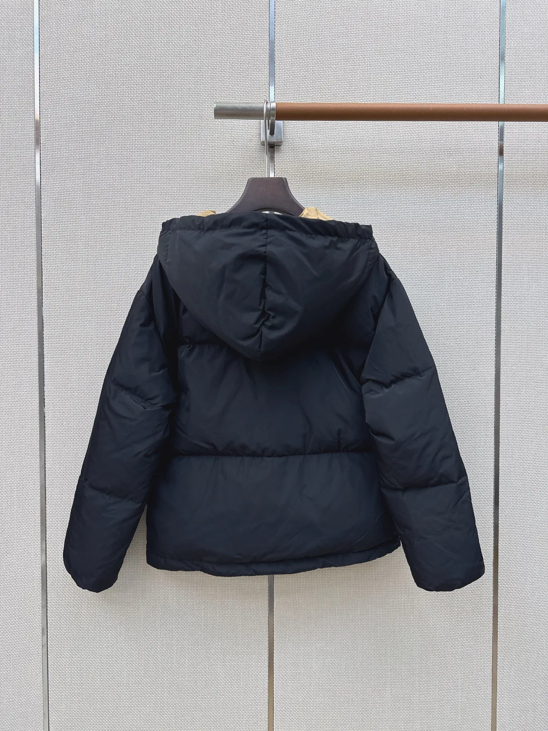 Women's Jackets And Down Jackets PRADA 18183489