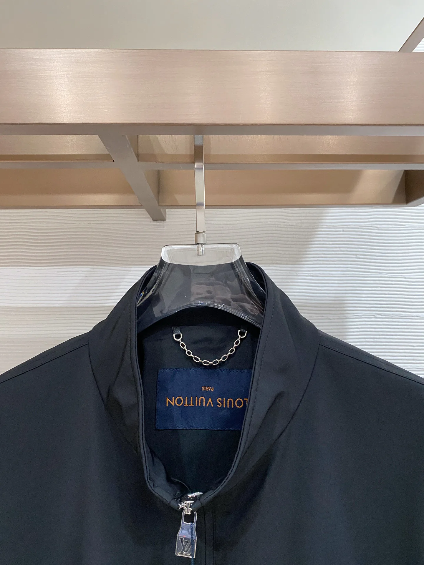 Men's Jackets And Down Jackets LOUIS VUITTON 17966741