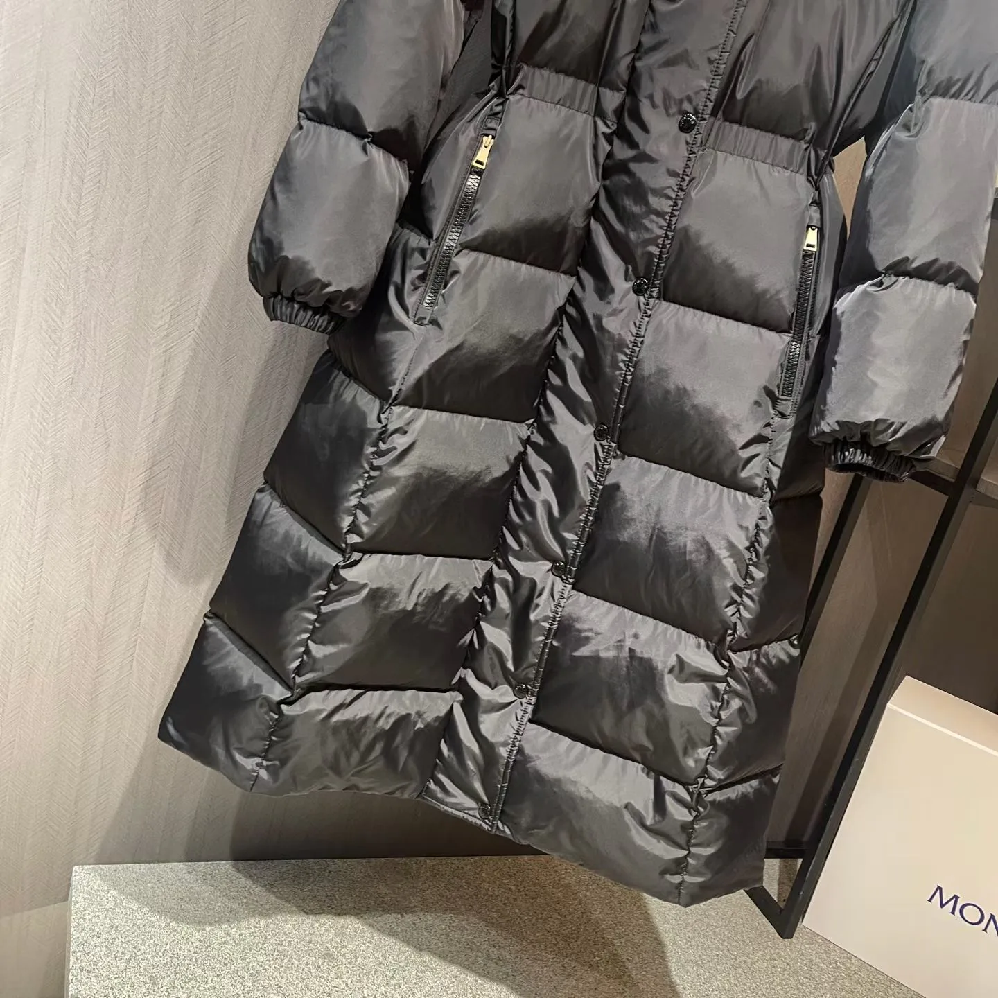 Куртки И Пуховики Женские Moncler 18650994