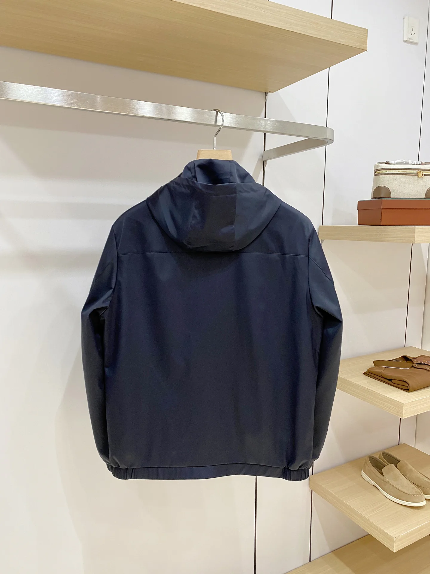 Men's Jackets And Down Jackets MONCLER 17826826