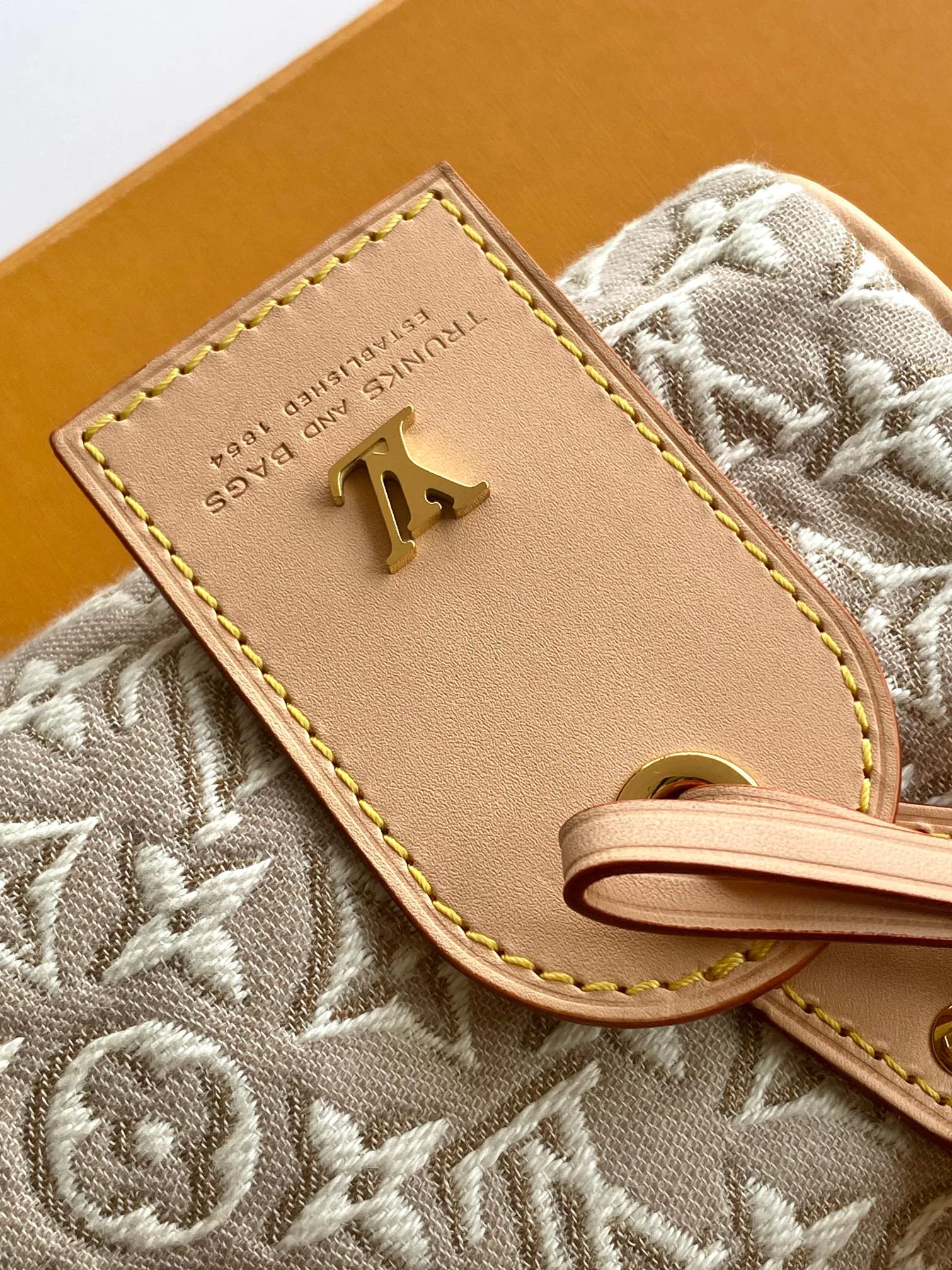 Women's Classic Handbags LOUIS VUITTON 17428092