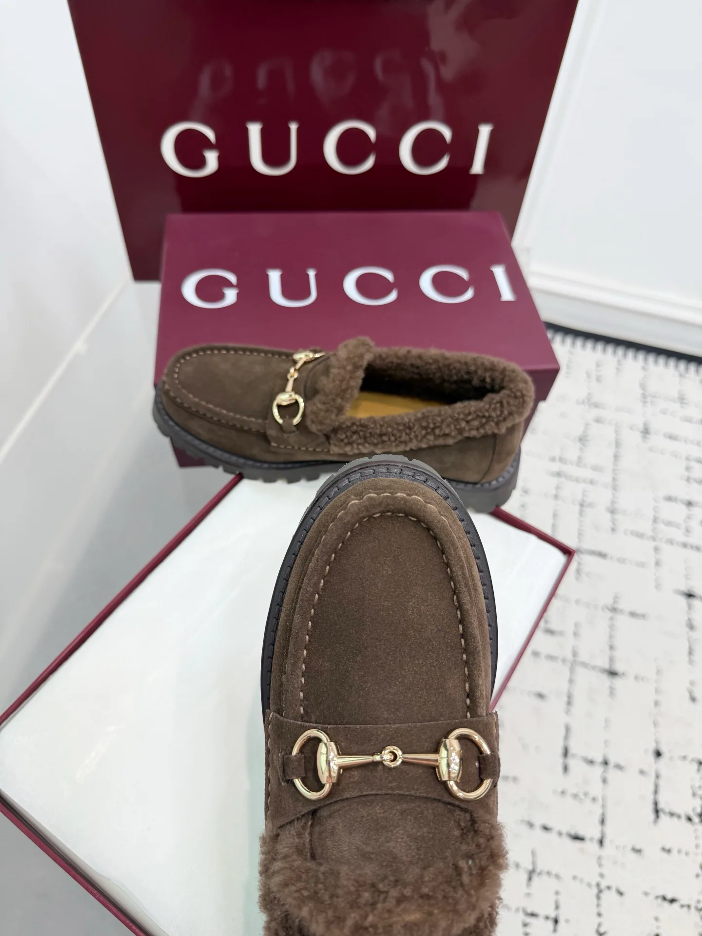 Women's Loafers And Moccasins GUCCI 18393490