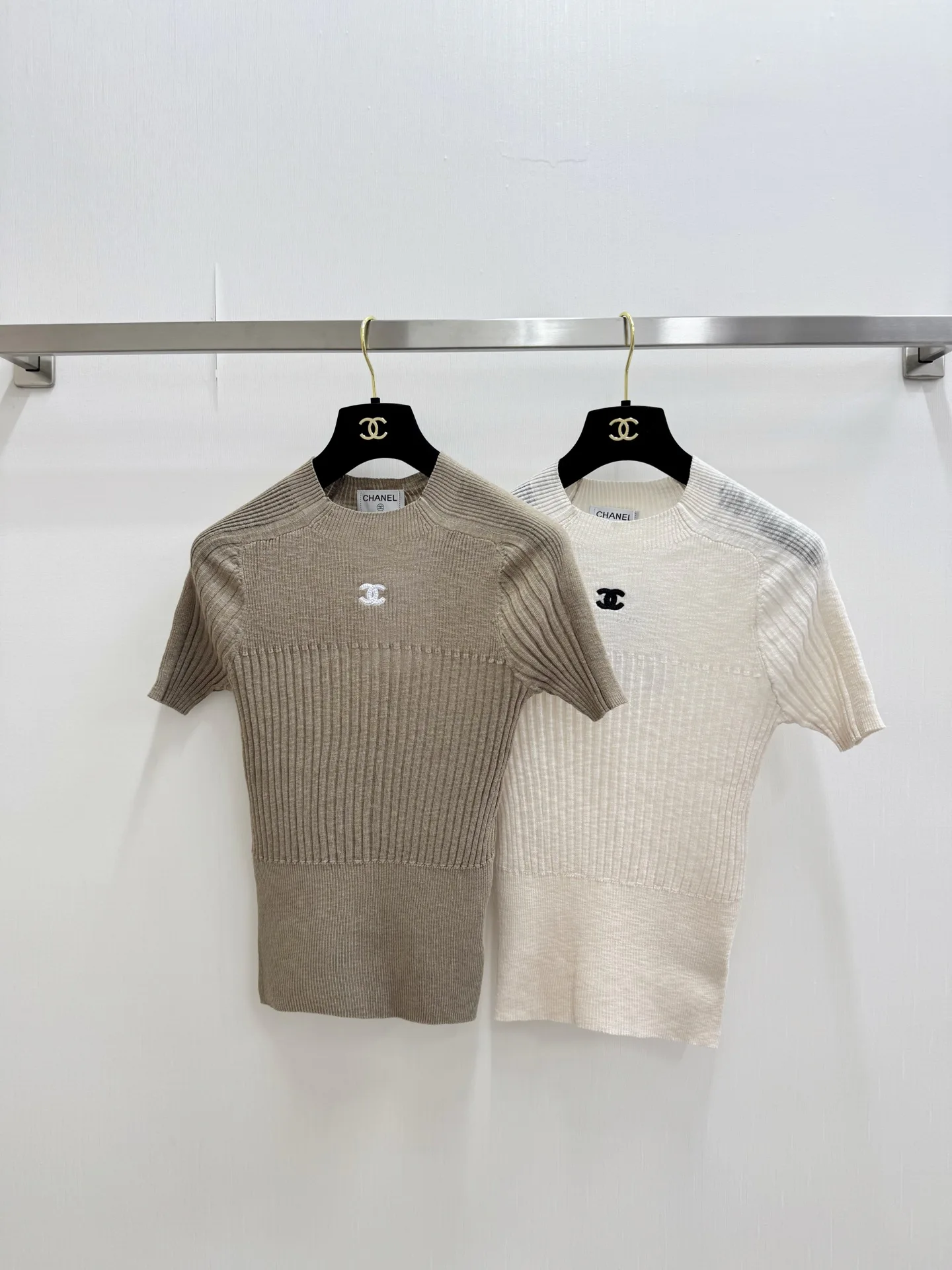 Women's T-Shirts CHANEL 17285178