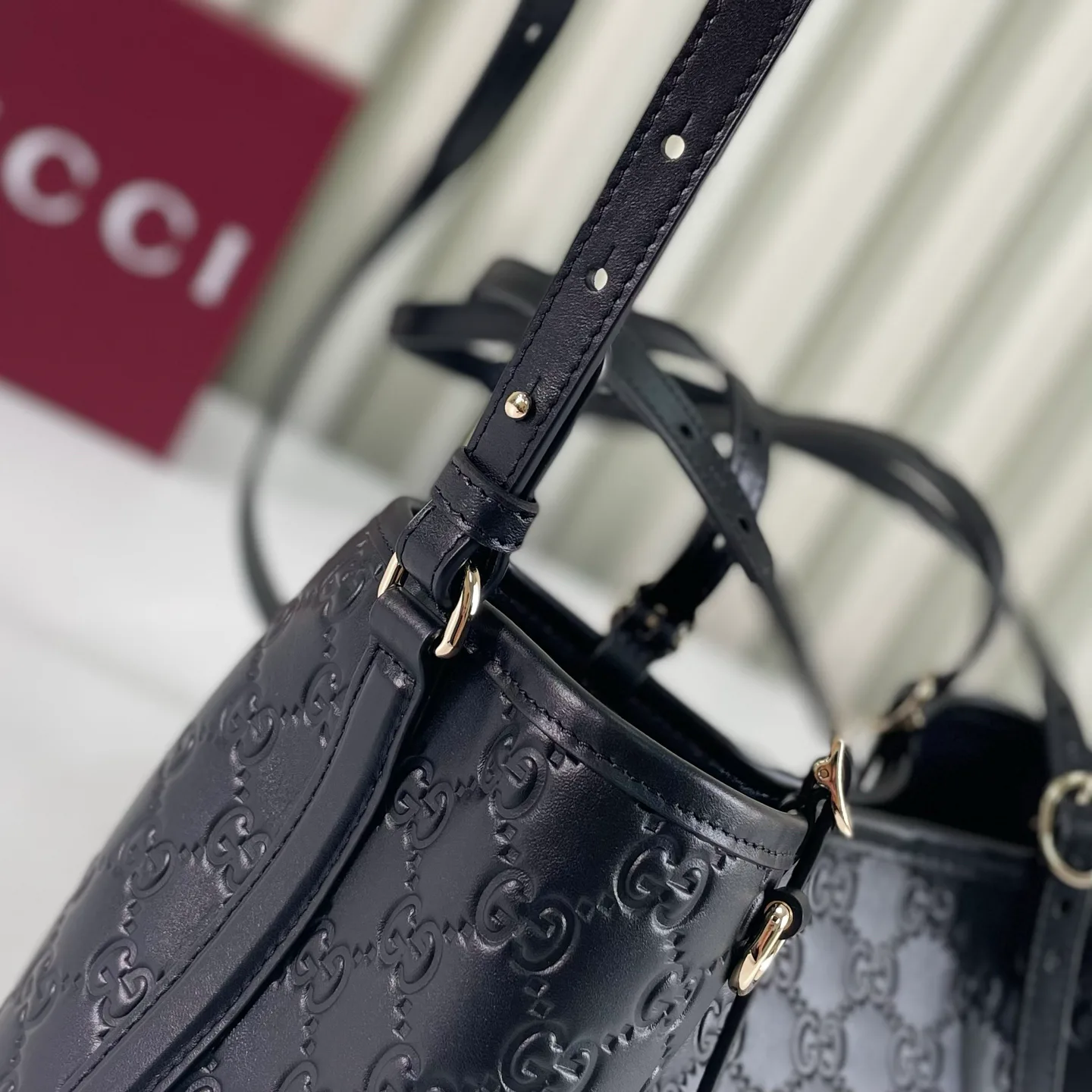 Women's Classic Handbags GUCCI 18273146