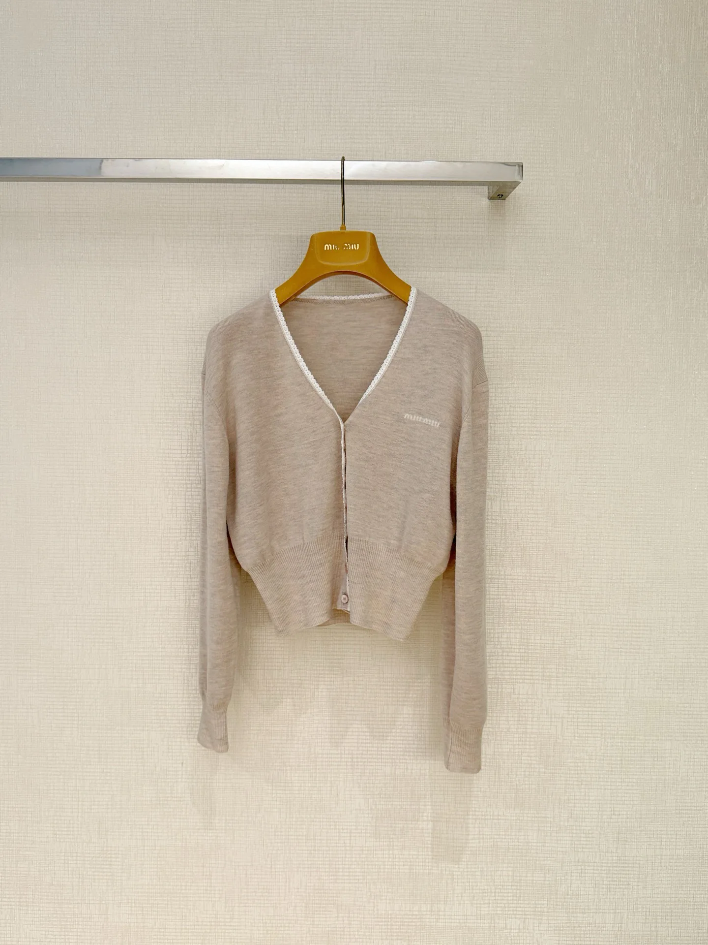 Women's Jumpers And Sweaters MIU MIU 17408201
