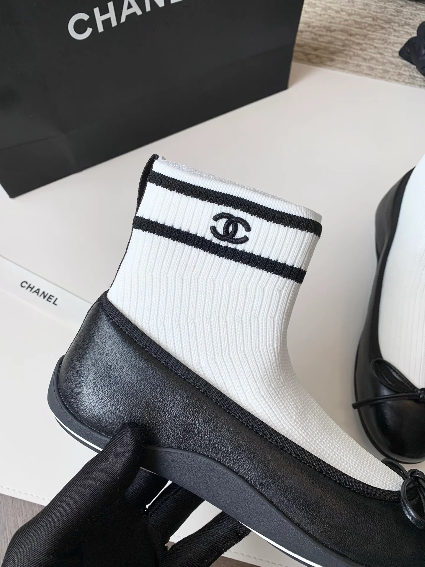 Women's Ballet Flats CHANEL 17989917