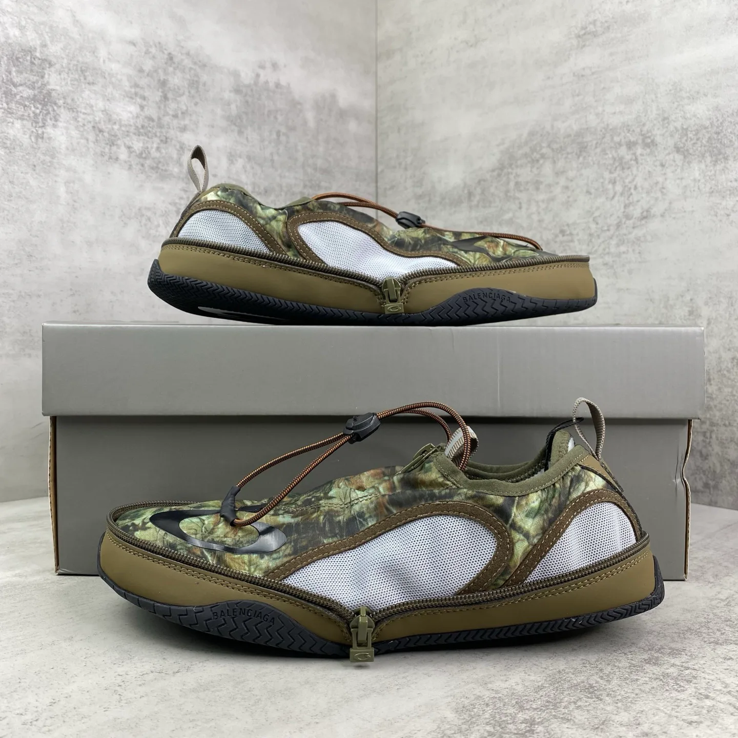 Men's Sneakers BALENCIAGA 18039595