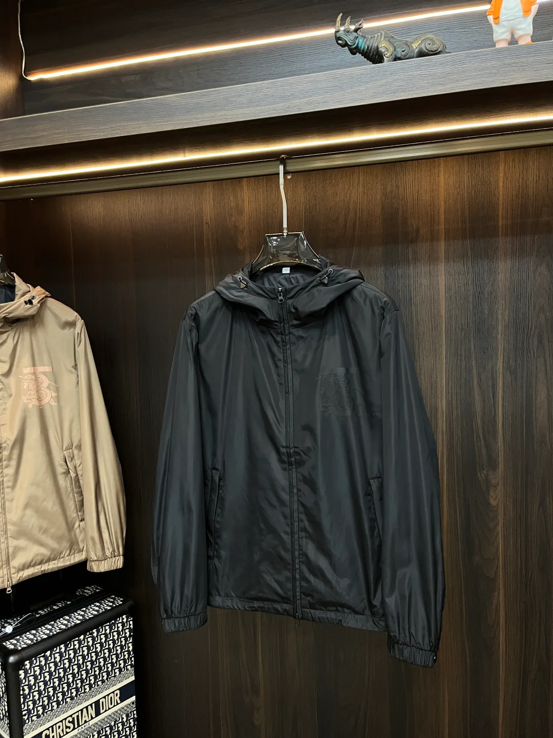 Women's Jackets And Down Jackets BURBERRY 18416720