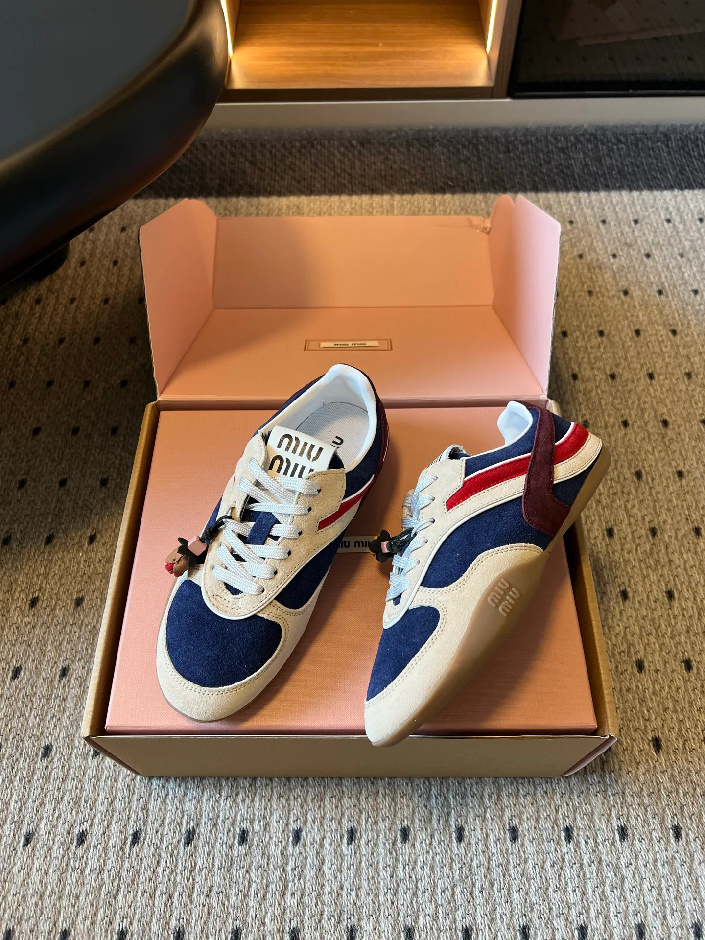 Women's Sneakers MIU MIU 18462165