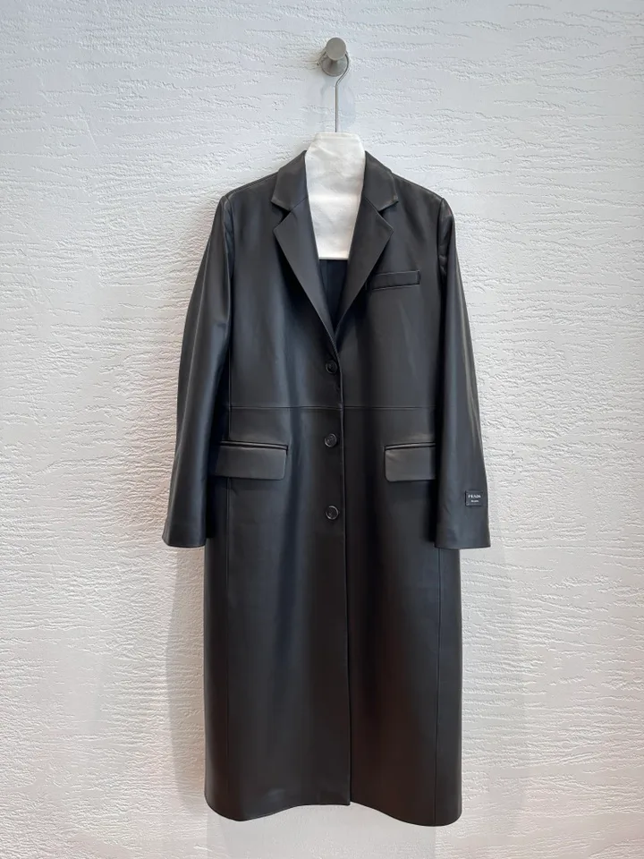 Women's Leather Jackets And Sheepskin Coats PRADA 18321097