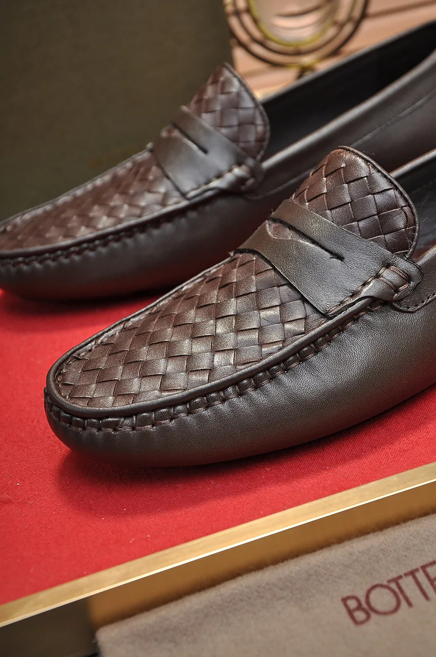 Men's Loafers And Dress Shoes BOTTEGA VENETA 18262209