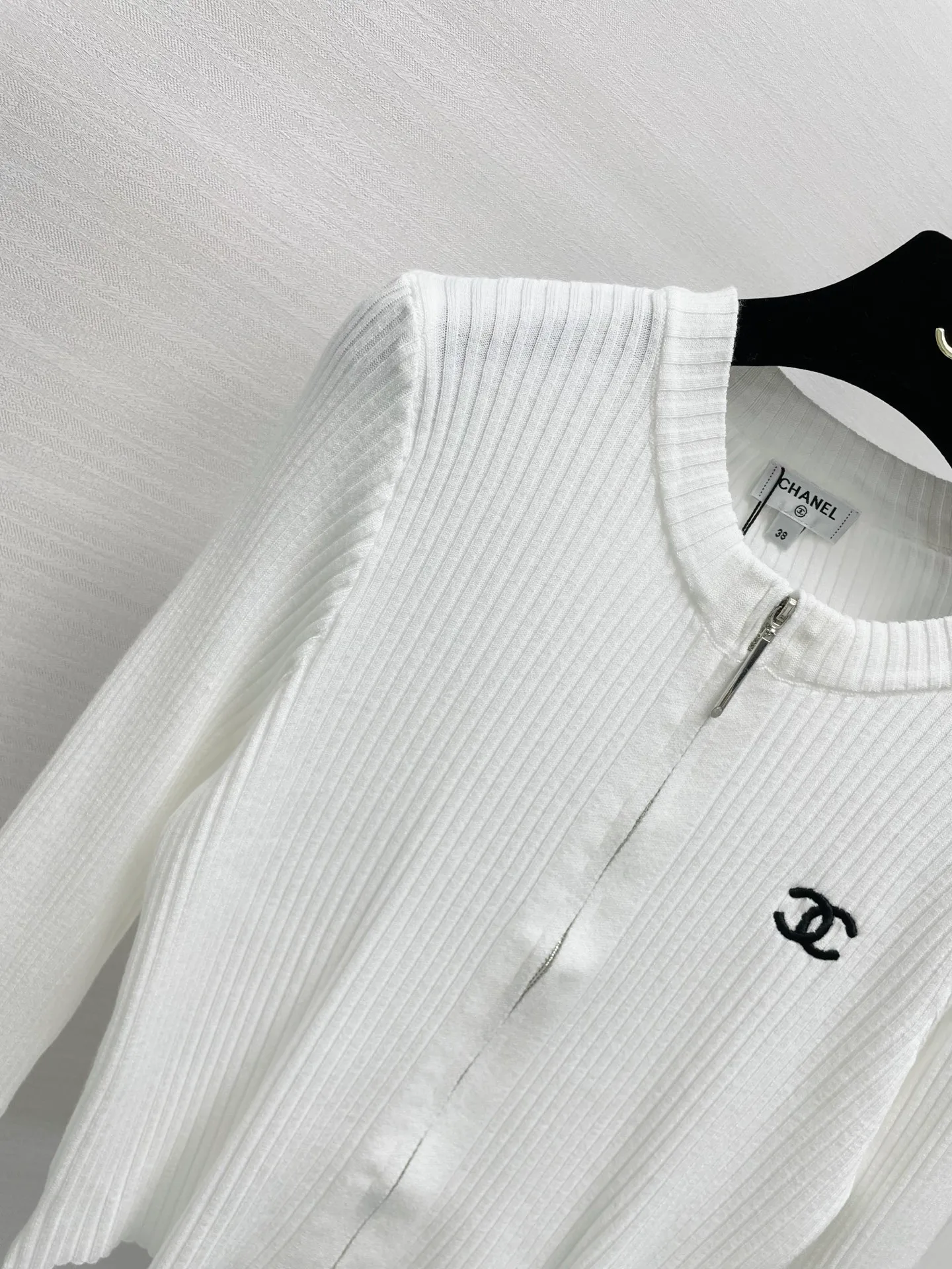 Women's Jumpers And Sweaters CHANEL 18138414