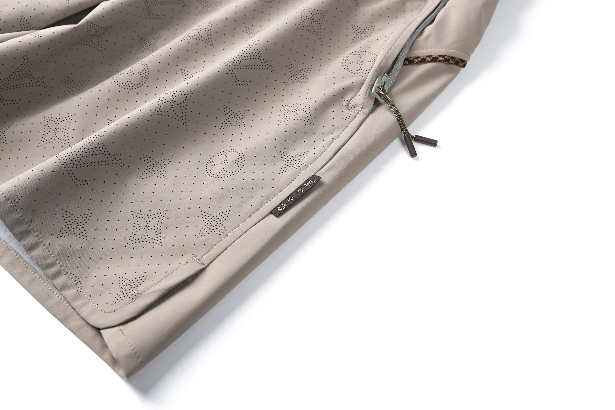 Men's Shorts LOUIS VUITTON 16864867